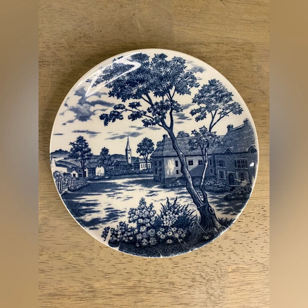 VTG Blue And White English Village Transferware Lunch Plate 5 3/4